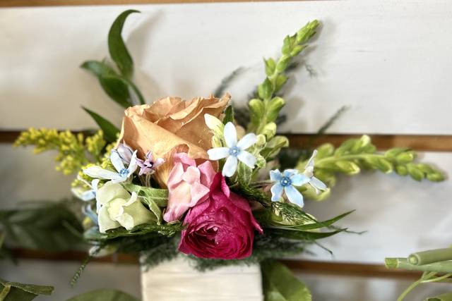 Pocket Boutonniere