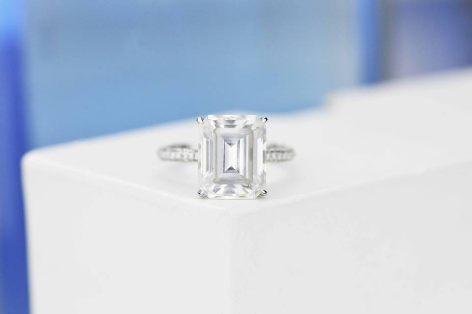 Moissanite Ring