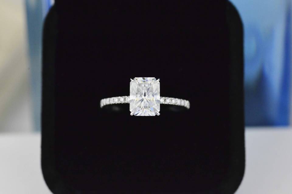 Moissanite Ring