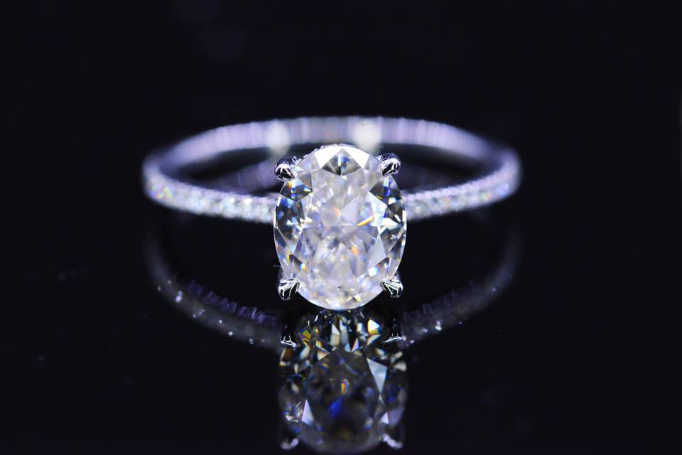 Giliarto engagement ring