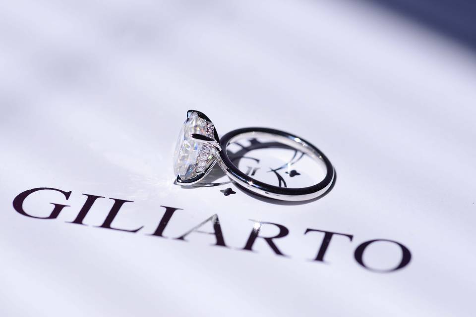 Giliarto engagement ring