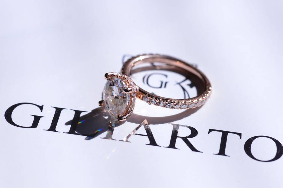 Giliarto engagement ring