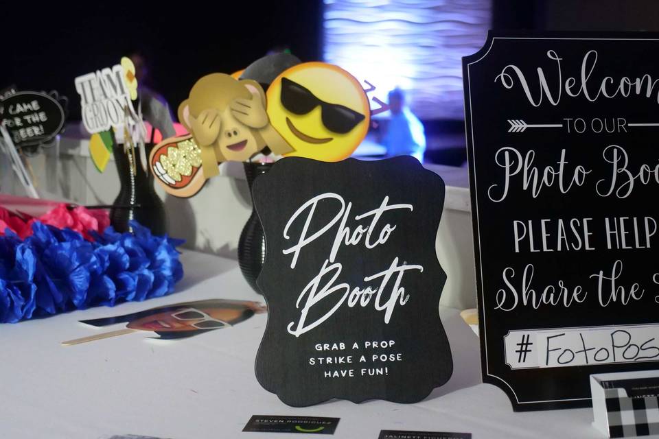 Photo props table 2