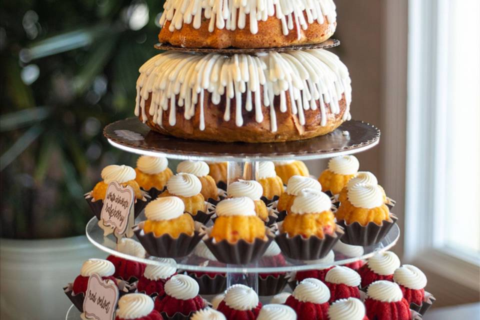 Wedding Bundt Cakes - Nothing Bundt Cakes