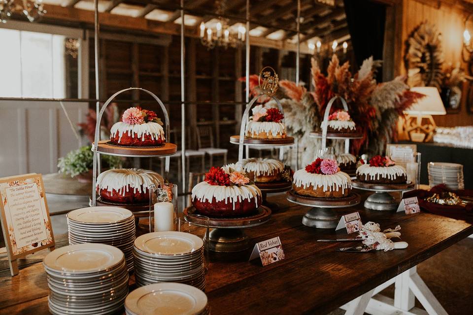 nothing bundt cakes wedding ideas