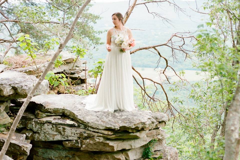 Bridal portrait on cliff