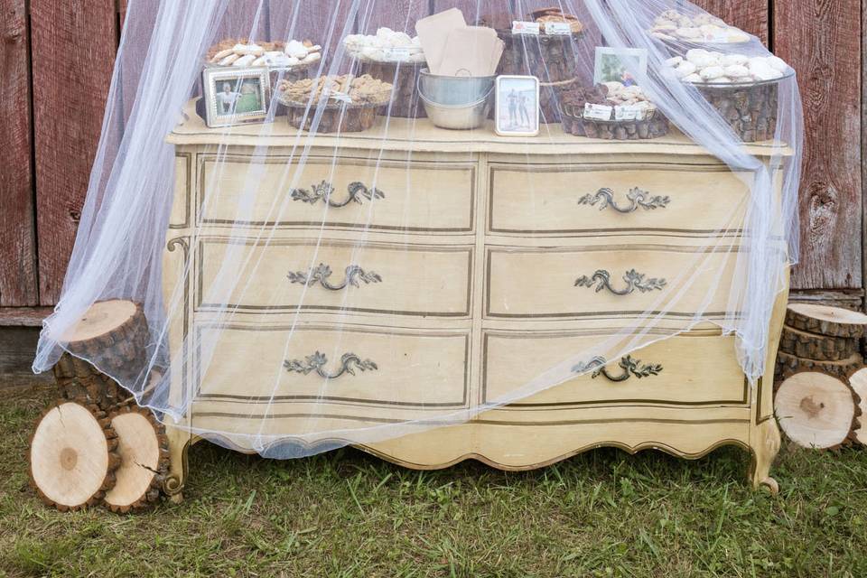 Fun Casual Summer Wedding