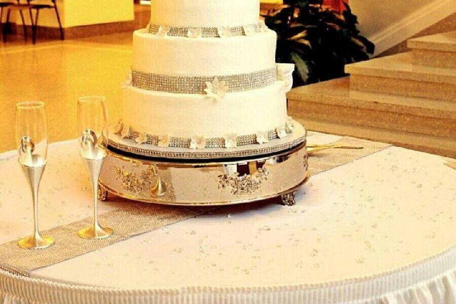 Multiple layered wedding cake
