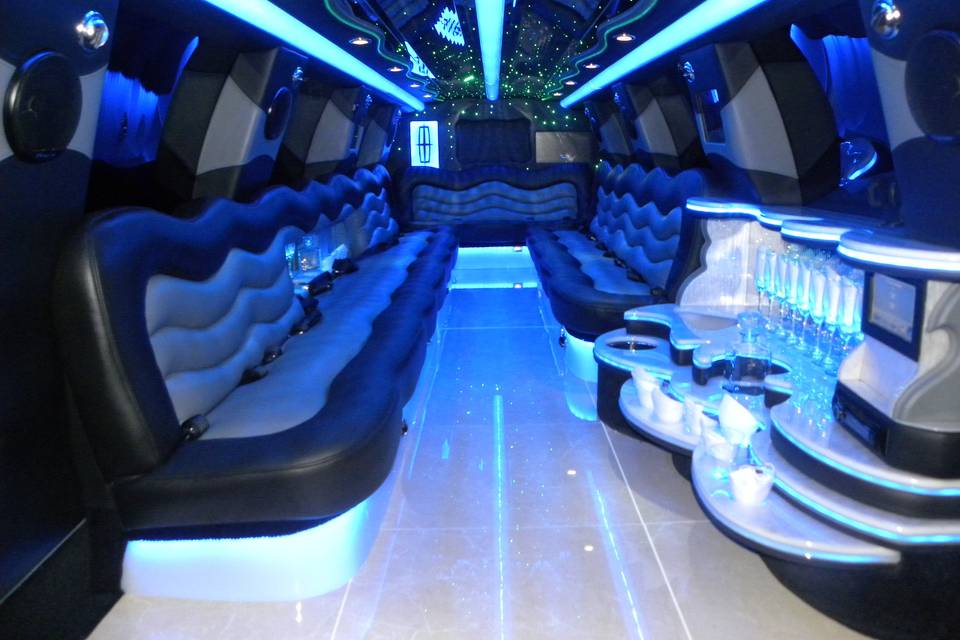 Romantique Double Diamond Limousines