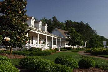 Exterior view of Hawks Ridge Golf Club