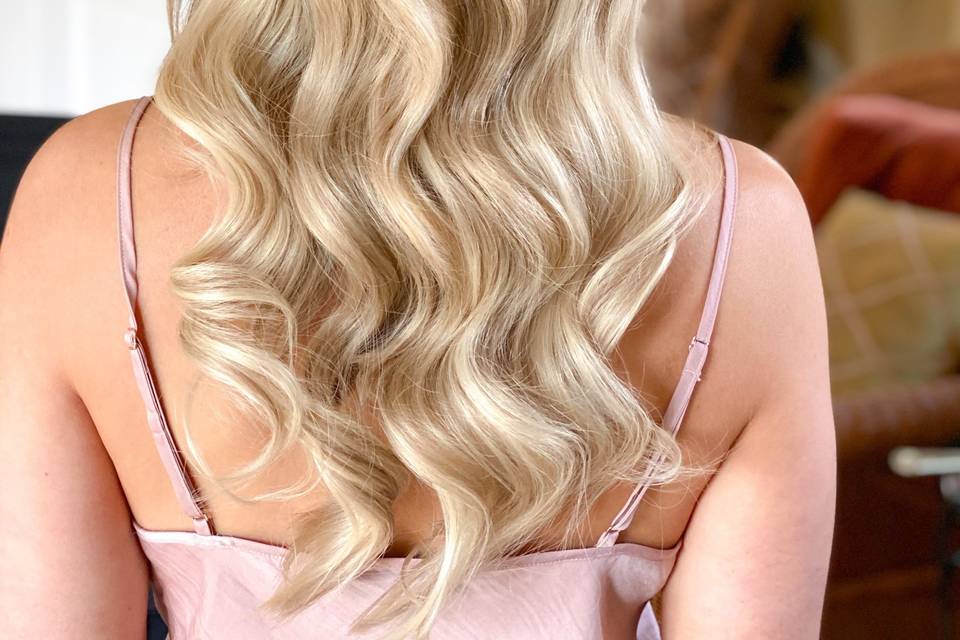 Soft waves with a braid