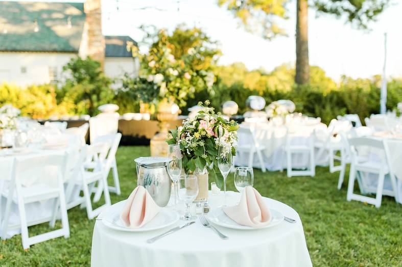 Sweetheart table