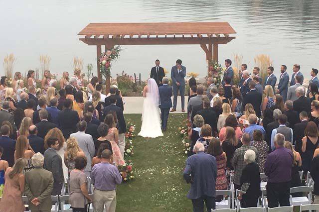 The outdoor ceremony