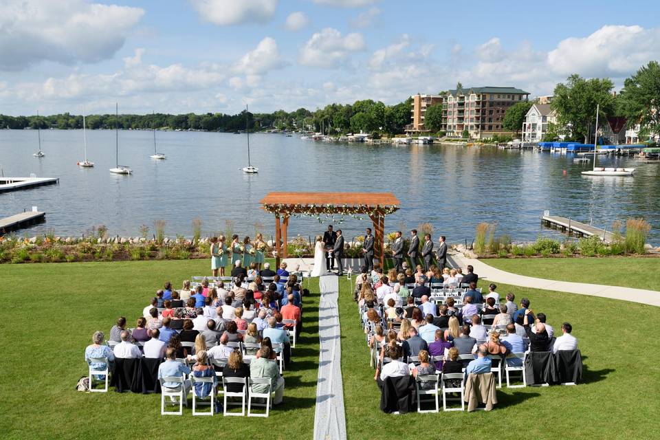 Oconomowoc Community Center