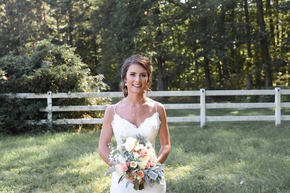 Bride holding the bouquet