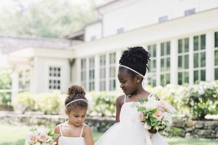 Adorable Flowergirls