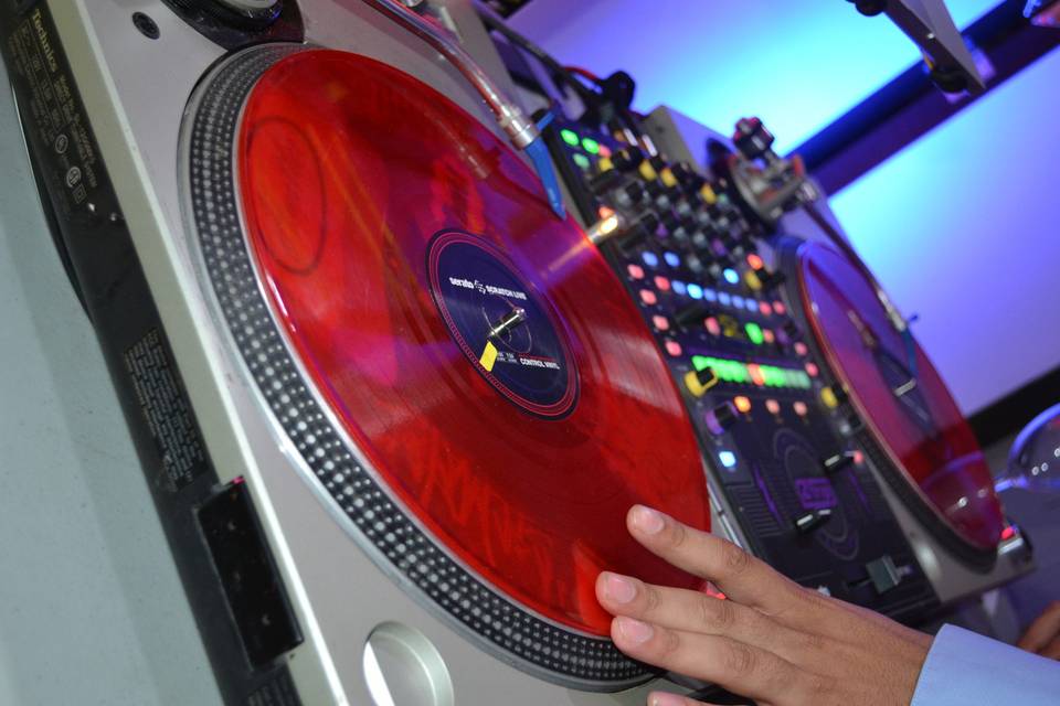 Trademark DJ Entertainment turntable