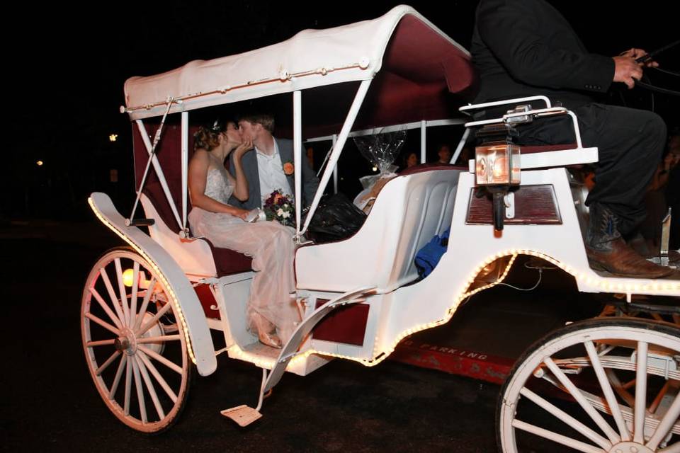 Getaway carriage