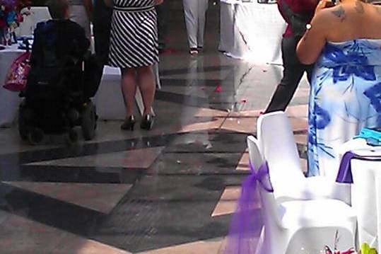 DJ QUE ENTERTAINMENT