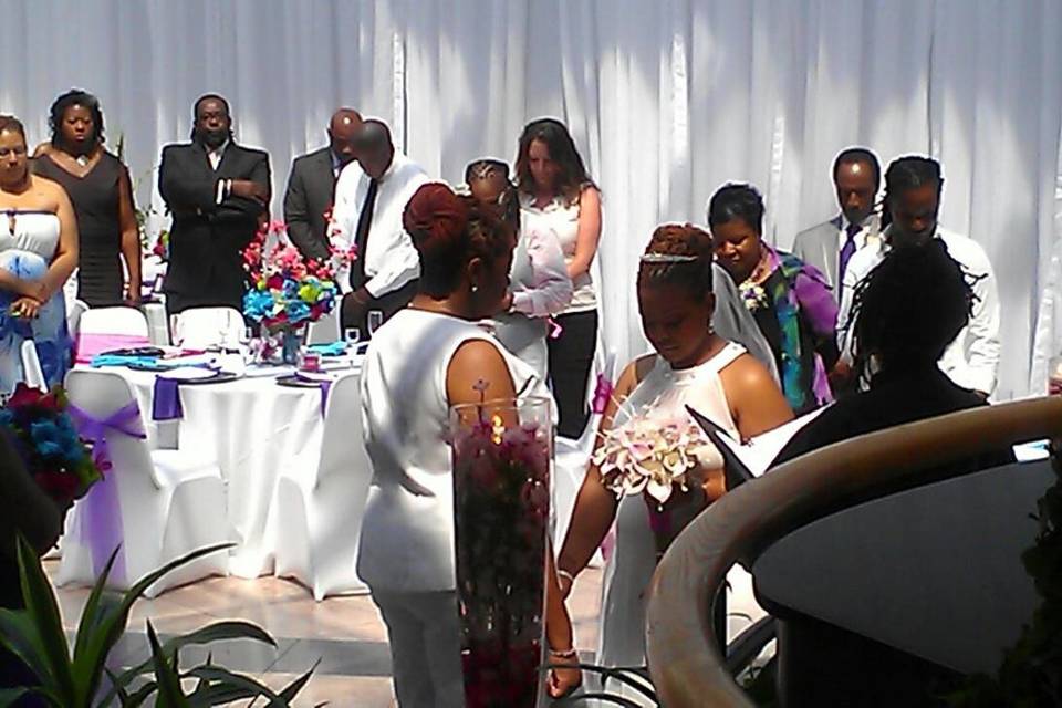 DJ QUE ENTERTAINMENT