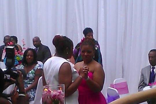 DJ QUE ENTERTAINMENT