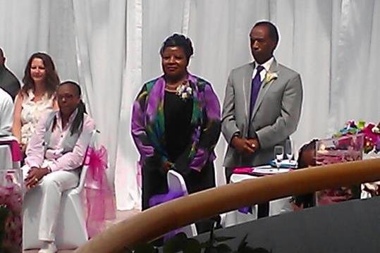 DJ QUE ENTERTAINMENT
