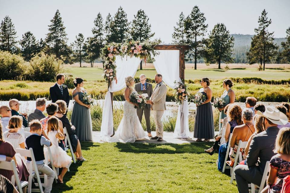 Sunriver nuptials