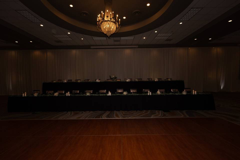 Head Table
