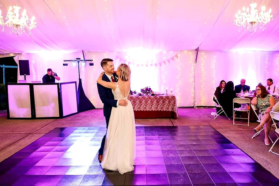 Father and daughter dance