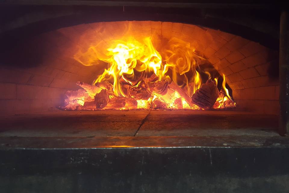 Forno Bova Mobile Wood Fired Pizza