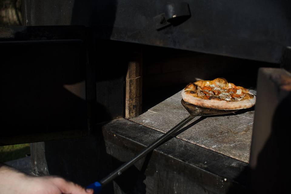 Forno Bova Mobile Wood Fired Pizza