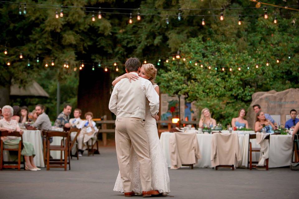 Couple wedding dance