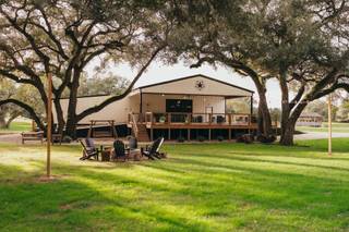Country Oaks Wedding Venue