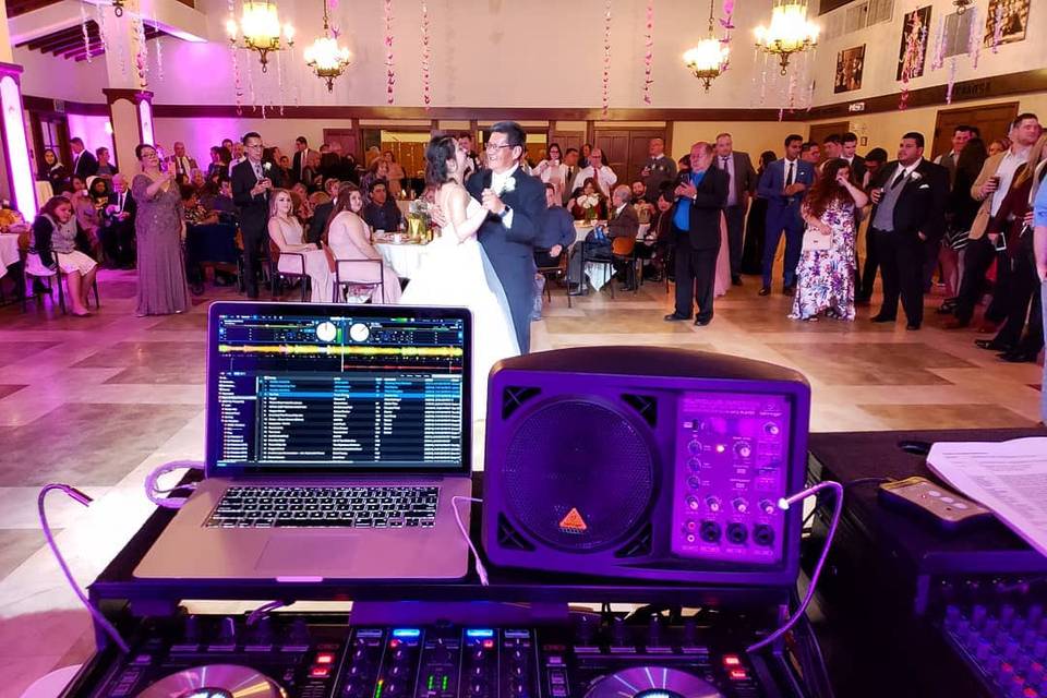 Dj's View of the First Dance