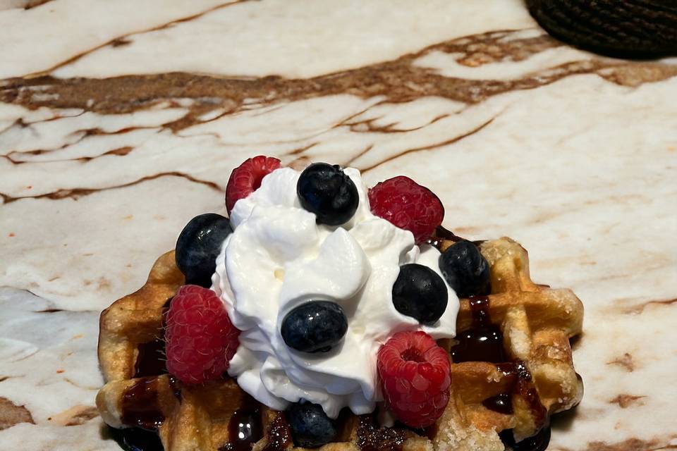 Chocolate 4 Topping Waffle