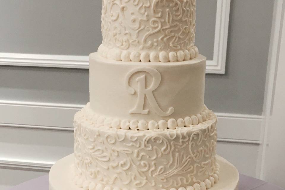 4-tier wedding cake