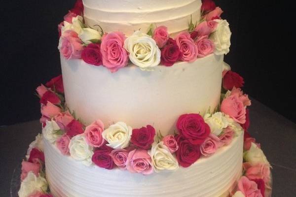 Floral wedding cake