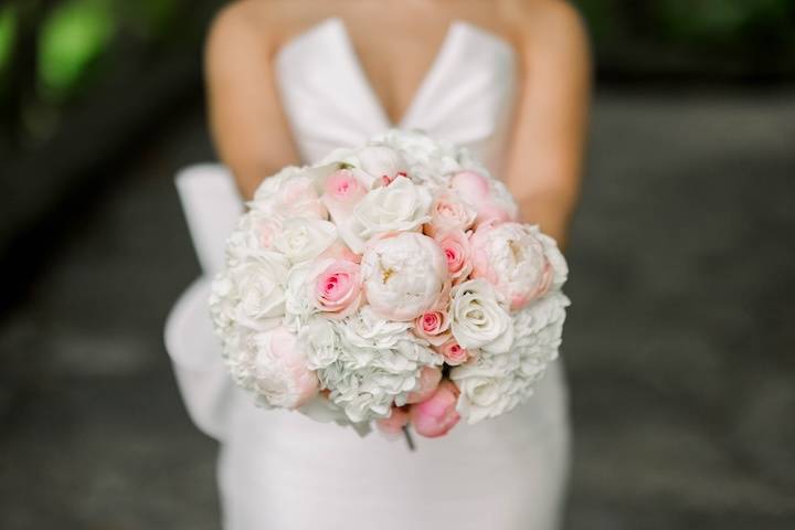 Bouquet - roses &peonies