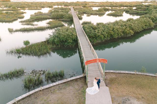 600-foot Founders' Pier