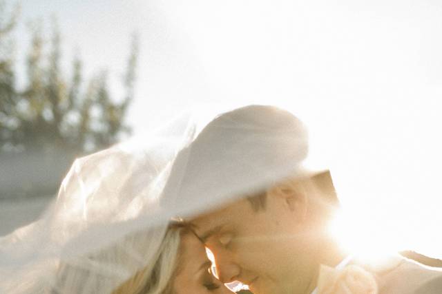 Www.lindseymaephotography.com