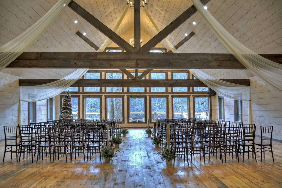 Willow Falls Resort & Wedding Venue