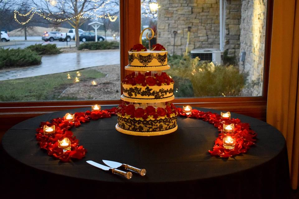 Wedding cake and decor