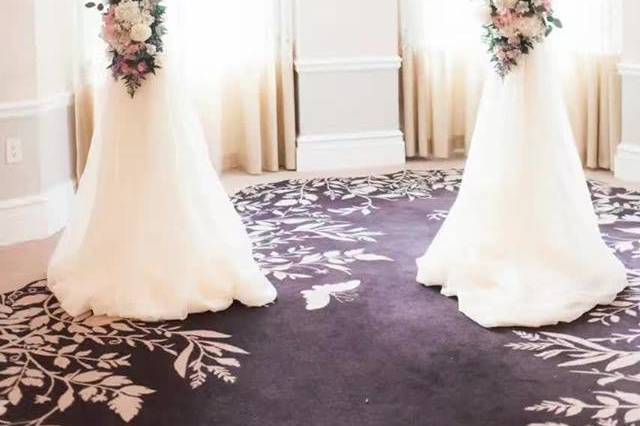 Wedding ceremony arch