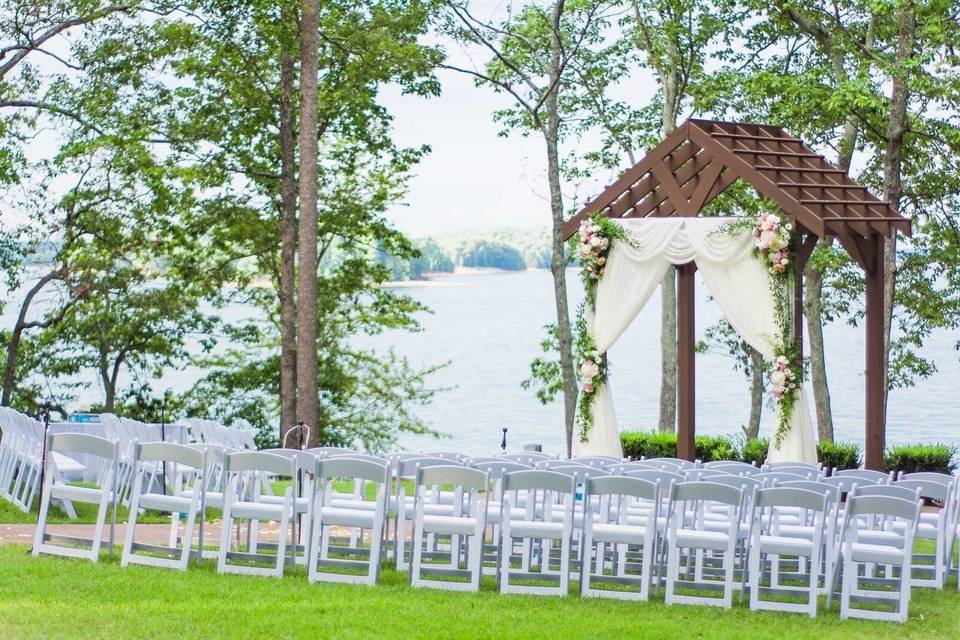 Oliver Pointe Wedding