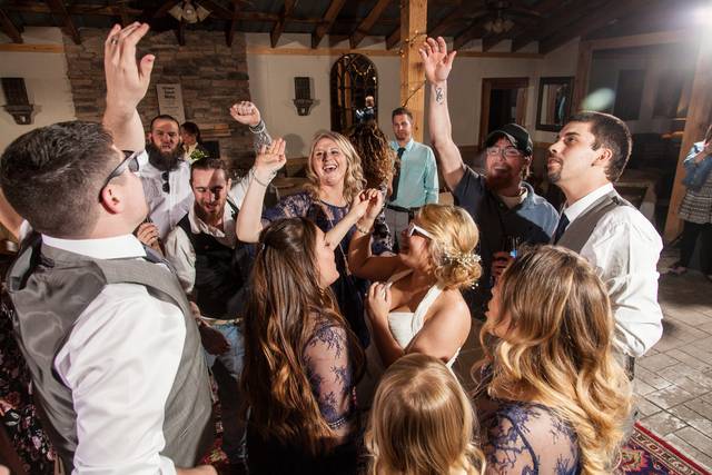 WEDDING PHOTOS