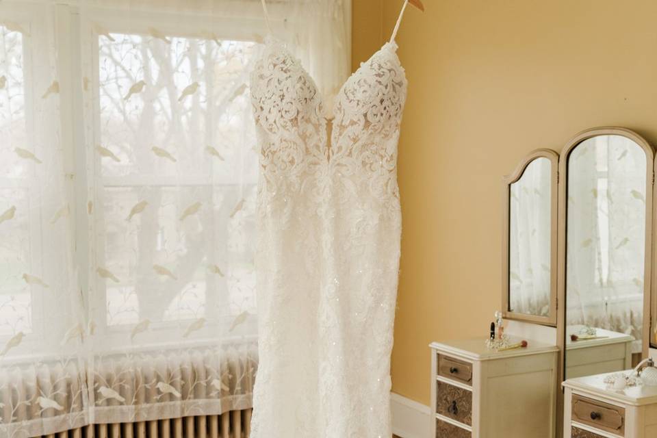 Robin Room Dress Photo