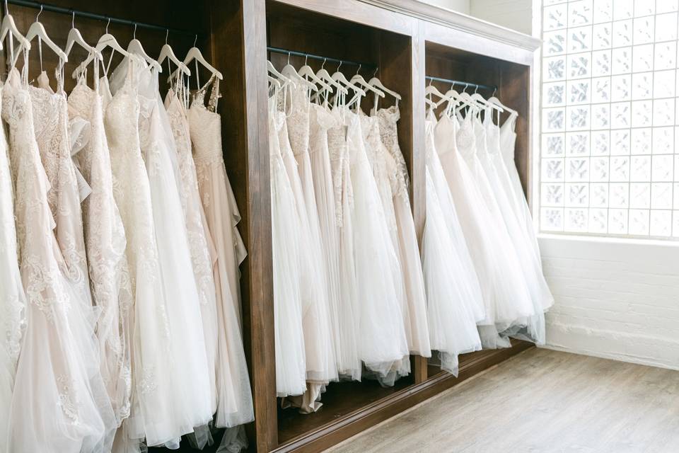 Donna Salyers' Fabulous-Bridal