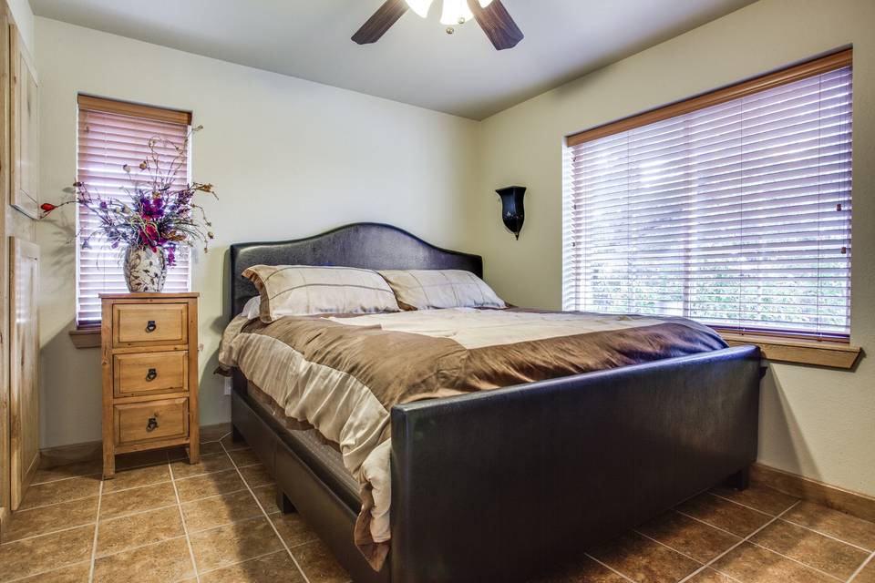 Lodge Bedroom