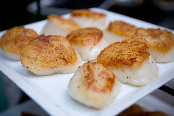 Seared lemongrass crusted Diver scallops