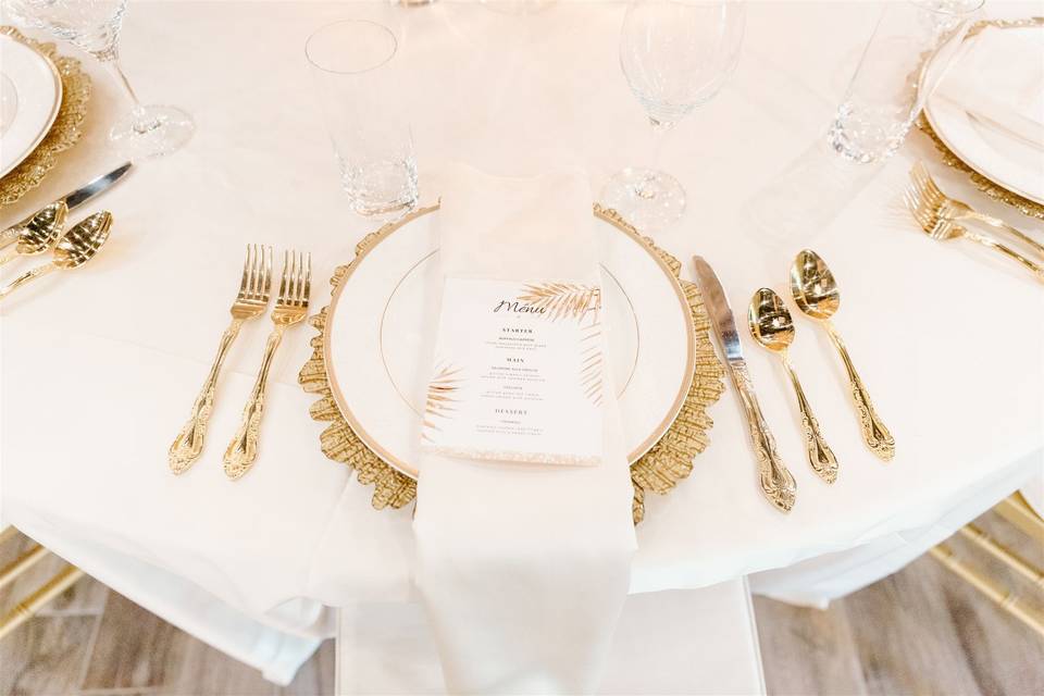 Ivory & Gold Table ware